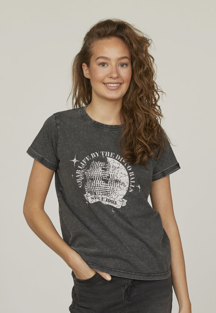 Sisterspoint - Herm Tee - Disco