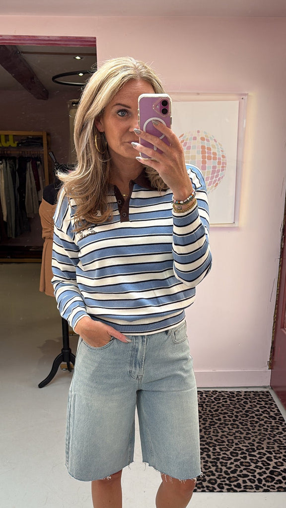 Sweater California - White/Blue Striped - One Size