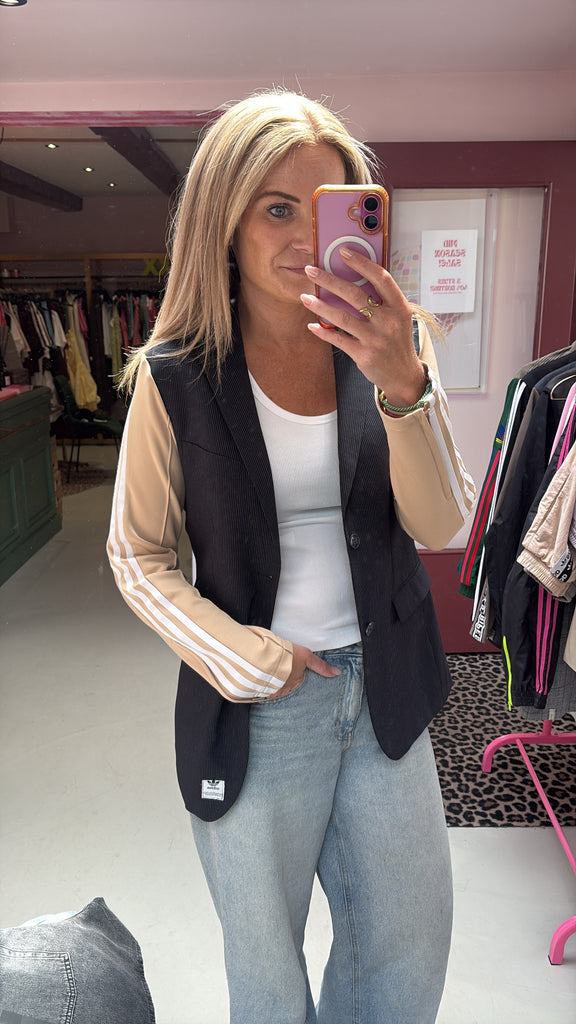 Custom Blazer Adidas Beige Mouw